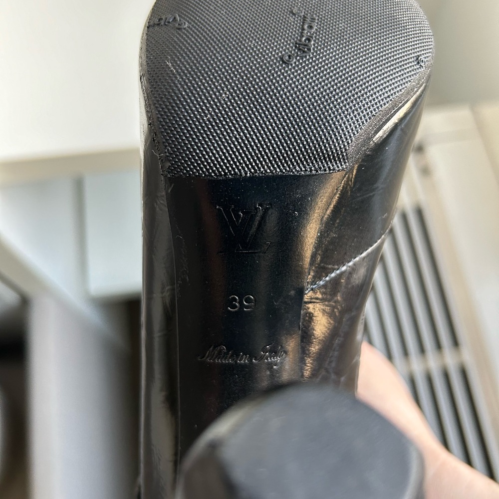 Louis Vuitton Ancle Boots - Picture 7 of 9